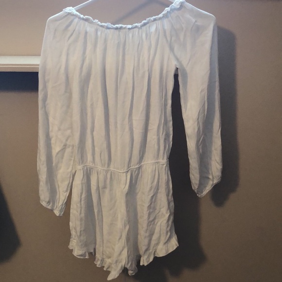 Brandy Melville white romper Size USD 32 EUR 29. One size on tag - Picture 4 of 4